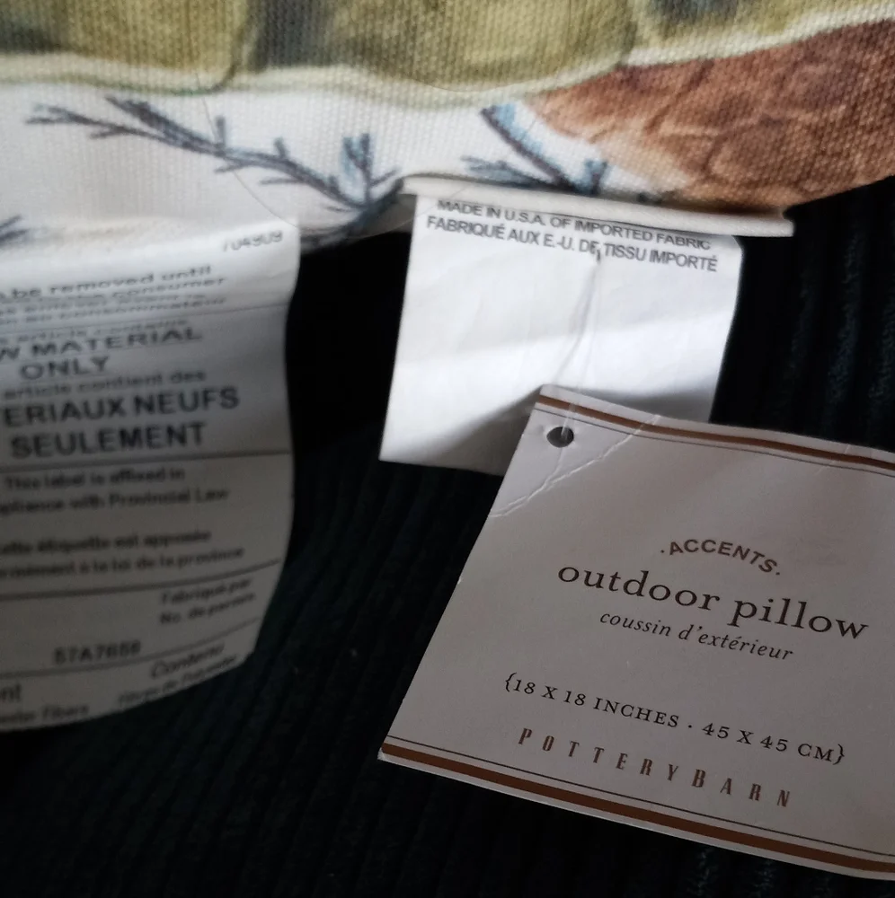 NWT Pottery Barn Coastal Outdoor Pillow Barn